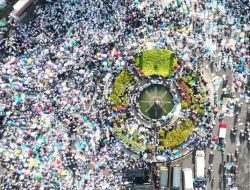 Perhelatan Harlah Satu Abad NU Sukses, Bupati Berikan Apresiasi Tinggi Kepada Warga Sidoarjo