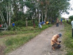 Kegiatan Rutinitas Setiap Hari Minggu, Pemdes Negeri Ratu Gelar Gotong Royong Bersama Warga