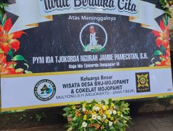 H. Abdul Hadi Nur – Aziz Bangsal Mojopahit Mojokerto Berduka Atas Wafatnya Raja Denpasar Bali Ida Cokorda