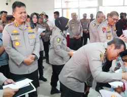 Kapolda Jatim Laksanakan Jumat Curhat di Terminal Purabaya