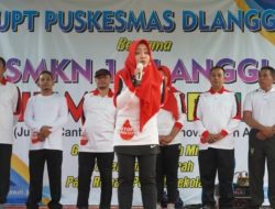 Bupati Ikfina Kampanye Minum TTD Cegah Anemia Bagi Rematri SMK Negeri 1 Dlanggu Mojokerto