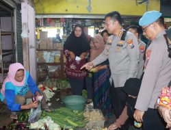 Jumat Curhat di Pasar Tarik Polresta Sidoarjo Peduli Pada Masyarakat