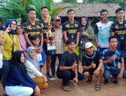 Tim Desa Cahaya Mas Sabet Juara 1 Open Turnamen Volly Ball Desa Hujan Mas