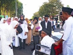 Momen Idul Fitri, Bupati Anna Ajak Warga Bojonegoro Bergerak Maju Menjadi Produktif dan Energik