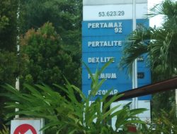 Diduga Pegawai SPBU 53.623.29 Semanding Tuban Melakukan Pungli Ke Tengkulak Pertalite