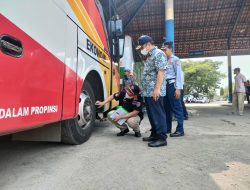 Beri Kenyamanan Pemudik, Pemkab Bojonegoro Lakukan Ramp Check Kendaraan Umum