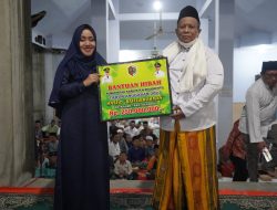 Bupati Ikfina Safari Ramadhan di Masjid Baiturrahman Desa Kalen, Diwarnai Penyerahan Bantuan dan Santunan Anak Yatim
