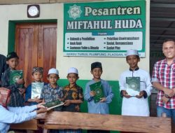 Perhutani Menyalurkan Al-Quran di Pesantren Miftahul Huda di Bulan Suci Ramadhan 1444 H.