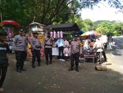 Polsek Sumber Polresta Cirebon Laksanakan Pengamanan Di Obyek Wisata Plangon