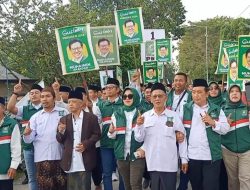 Lantunan Sholawat Nabi Muhammad SAW Iringan Pendaftaran Bacaleg PKB, Mas Pandu Advertising Maju Caleg di Dapil 3