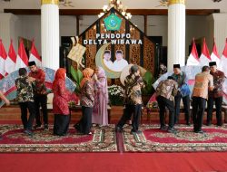 Bupati Gus Muhdlor dan Wabup H. Subandi Halal Bihalal Bersama ASN Sidoarjo