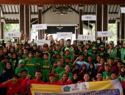 Bupati Sidoarjo Lepas 294 Atlet Terbaik di FORDA 1 Siap Rebut 49 Emas