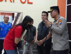 Balita Korban Penganiayaan di Desa Sukodono, Dipertemukan dengan Ibu Kandung dan Dimakamkan