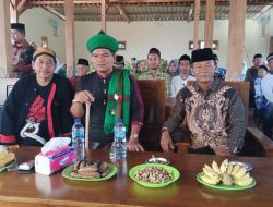 Pengajian Rutin Selapanan Muslimat dan Fatayat NU di Paseban Watubonang Badegan