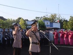 Dalam Rangka Hari Bhayangkara ke-77, Wakapolres Wonogiri Pimpin Ziarah dan Tabur Bunga di Makam Pahlawan