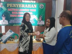 Upaya Memberantas Kemiskinan, Pemdes Ujan Mas Salurkan BLT- DD Tahap Kedua Kepada 20 KPM