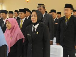 Lantik Pejabat di Lingkup Pemkab Bojonegoro, Bupati Anna: Tingkatkan Pelayanan Masyarakat 