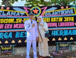 Usai Dilantik Wabup Lampura, Kades Hasim Eko Wijaya Langsung Disambut oleh Warga di Kediamannya