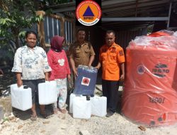Pemkab Bojonegoro Salurkan Bantuan Tandon Air ke Warga , Antisipasi Krisis Air Bersih