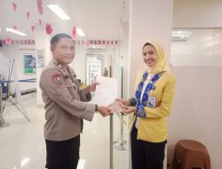 Sat Binmas Polres Lampura Aiptu Mauladi Menemukan Uang di Mesin ATM