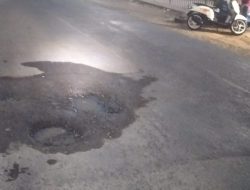 Pengerjaan Proyek Ruas Jalan Provinsi Pekerjaan Preservasi Talang Padang Sampai Ngarip Terkesan Asal Asalan