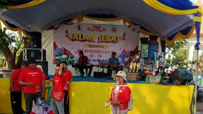 Puncak Memperingati HUT RI ke-78, Pemdes Ngujung Gelar Jalan Sehat dan Panggung Hiburan