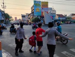 Perhatian Polwan Sidoarjo Turun Langsung Gatur Lalin dan Patroli Kamtibmas