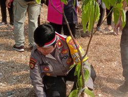Polri Peduli Lingkungan, Penanaman Pohon Serentak Memperingati HUT RI ke-78