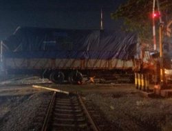 5 Perjalanan KA Jalur Nganjuk Terganggu, Ini Sebabnya