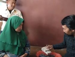 Bea Cukai Bersama Satpol PP Sidoarjo Operasi Pasar Rokok Ilegal