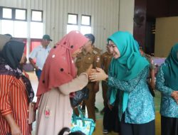 Wakil Ketua TP-PKK Lampura Devriyana Marda Ardian Silaturahmi dengan Srikandi Kecamatan Bunga Mayang