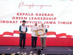 Bupati Bojonegoro Terima Penghargaan Green Leadership, Dorong Kebijakan Pro Lingkungan