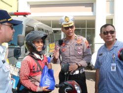 Dicegat Polisi Saat Kegiatan Operasi Zebra, Pedagang Susu ini Malah Bahagia