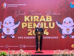 KPU Bojonegoro Gelar Kirab Pemilu, Bupati Anna Ajak Warga Gunakan Hak Pilih untuk Masa Depan