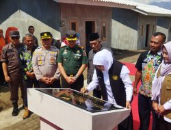 Gubernur Jatim Meresmikan Relokasi Rumah Bagi Masyarakat Terdampak Banjir di Ijen