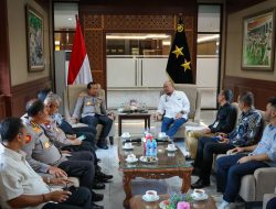 Ketua DPD RI Sampaikan Aspirasi Pesilat Jatim ke Kapolda Irjen Pol Toni Harmanto