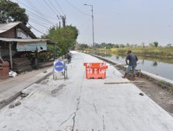 Progres Betonisasi Jalan Tulangan – Durungbedug Kecamatan Candi Capai Progres 36 %