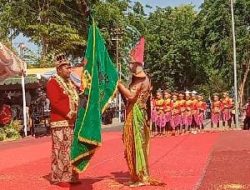 Prosesi Arya Wiraraja dan Kirab Budaya pada HUT ke-754 Kabupaten Sumenep di Kota Tua Kalianget