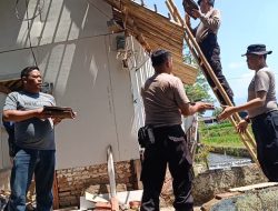 Aksi Polisi di Jember Sulap Gubuk Seorang Nenek Jadi Rumah Layak Huni