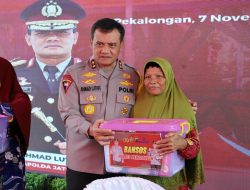 Sejumlah Wilayah di Pekalongan Alami Kekeringan, Kapolda Jateng Beri Bantuan Sumur Bor dan Paket Sembako untuk Warga