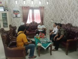 Camat Sumberrejo di Geruduk Warga Desa Margoagung Tuntut Sekdes Mundur