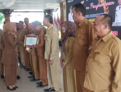 Bupati Ikfina Serahkan Penghargaan Desa Mandiri Kepada 150 Desa di Kabupaten Mojokerto, Kecamatan Dawarblandong Terbanyak