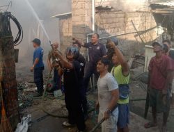 Gudang Rongsokan di Buleleng Ludes Terbakar, Kerugian Rp 800 Juta