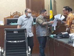 Kasus Dugaan Korupsi BTS 4G, Mantan Dirut BAKTI Kominfo Minta Dihukum Ringan 