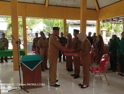 Kades Kepohkidul Lantik Perangkat Desa