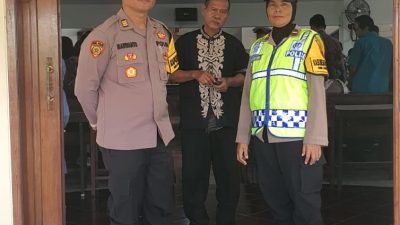 Kabag SDM Polres Wonogiri AKP Marwanto Pimpin Pengamanan Misa Minggu di 3 Gereja