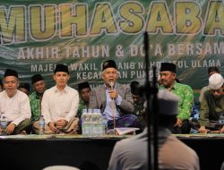 Songsong Tahun 2024, MWC NU Pungging Gelar Muhasabah dan Do’a Bersama Dihadiri Gus Barra dan KH. Marzuki Mustamar