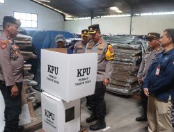 Persiapan Pemilu 2024, Kapolresta Sidoarjo Pastikan Logistik Pemilu 2024 Kondisi Aman