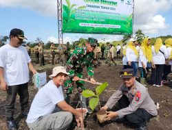 Jalin Sinergitas dan Peduli Lingkungan, Perhutani dan Stakeholder Tanam Ribuan Pohon Bersama di Banyuwangi