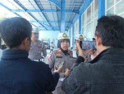 Jelang Libur Nataru Polisi dan Dishub Cek Kelayakan Bus dan Tes Urine di Terminal Kota Kediri, Ini yang Ditemukan